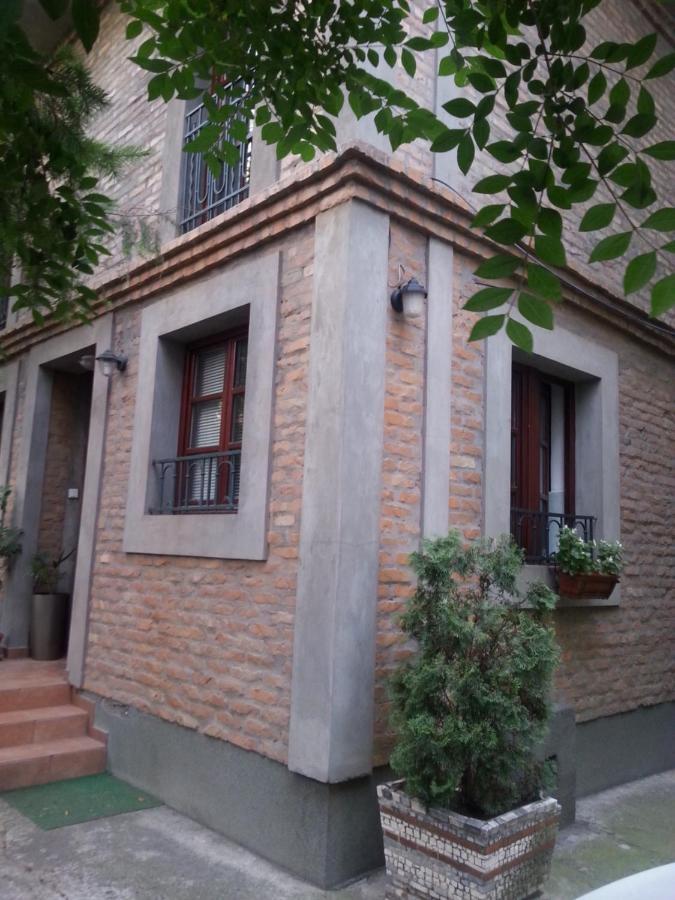 Studio Hram Belgrado Buitenkant foto